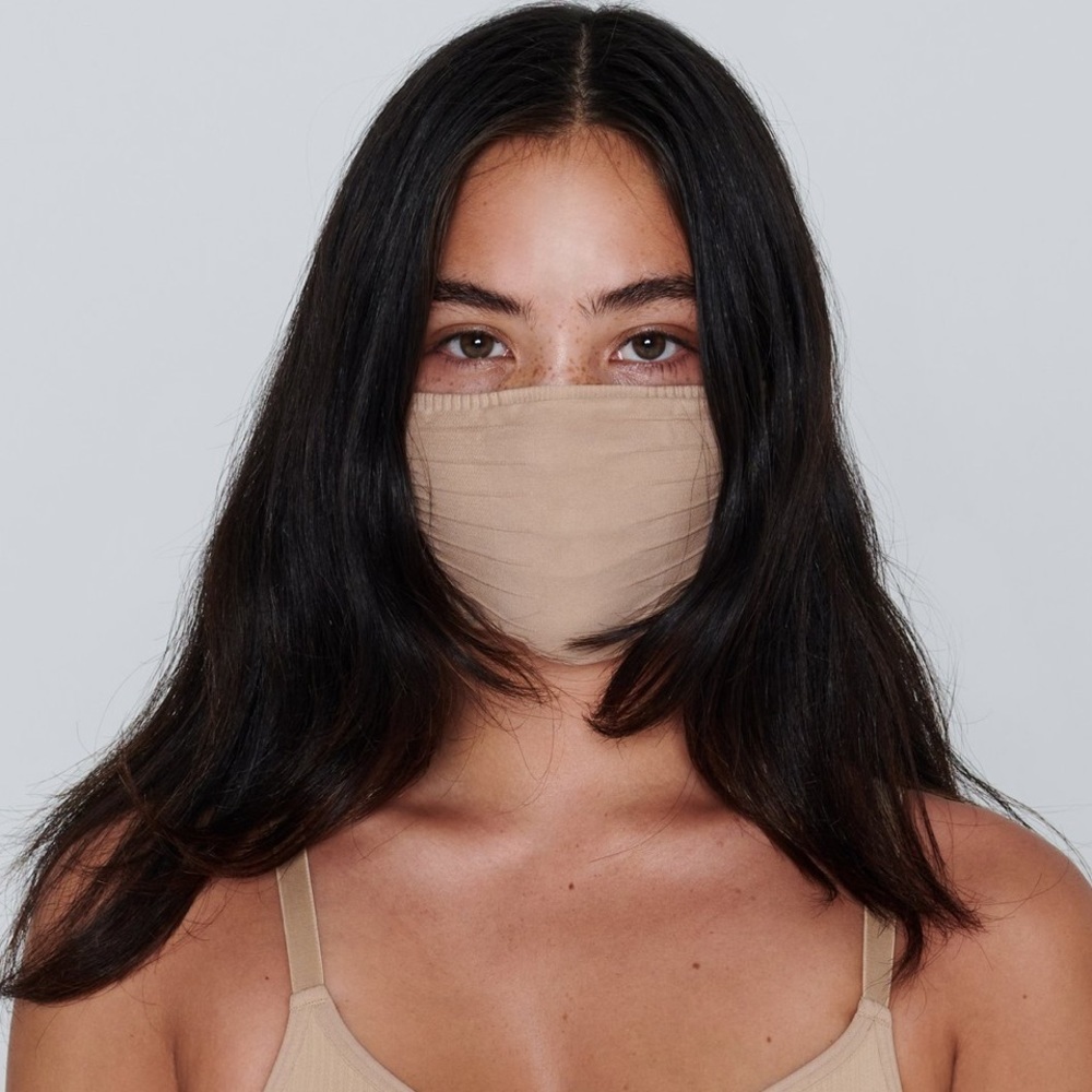SKIMS Face Mask Clay